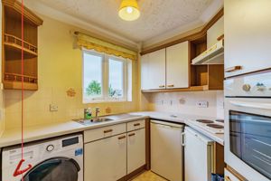 KITCHEN- click for photo gallery